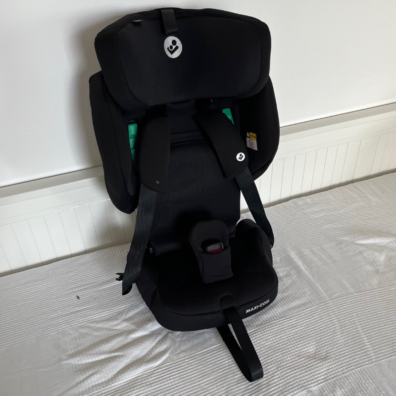 Kindersitz "Nomad Plus i-Size (67-105 cm)" von Maxi-Cosi ©https://wunsch-kind.at